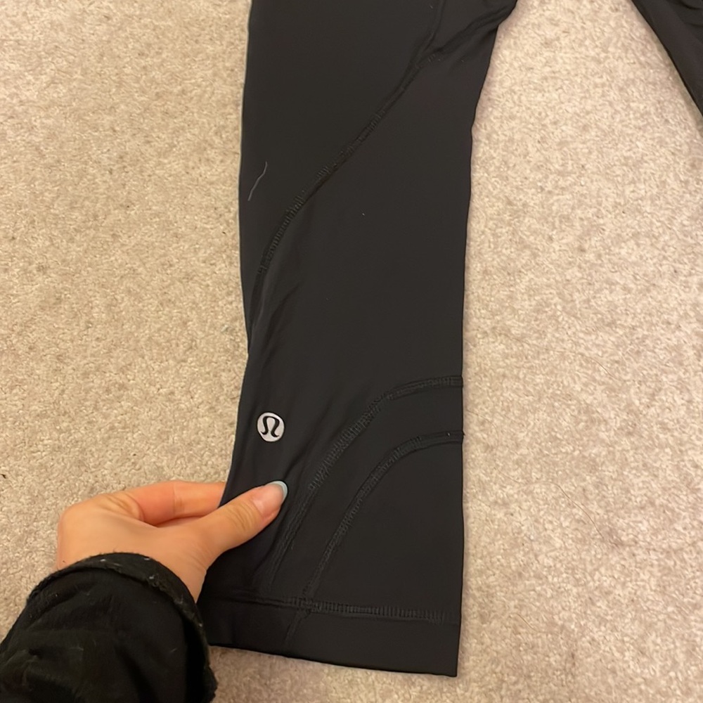 Lululemon black leggings - Picture 3 of 5